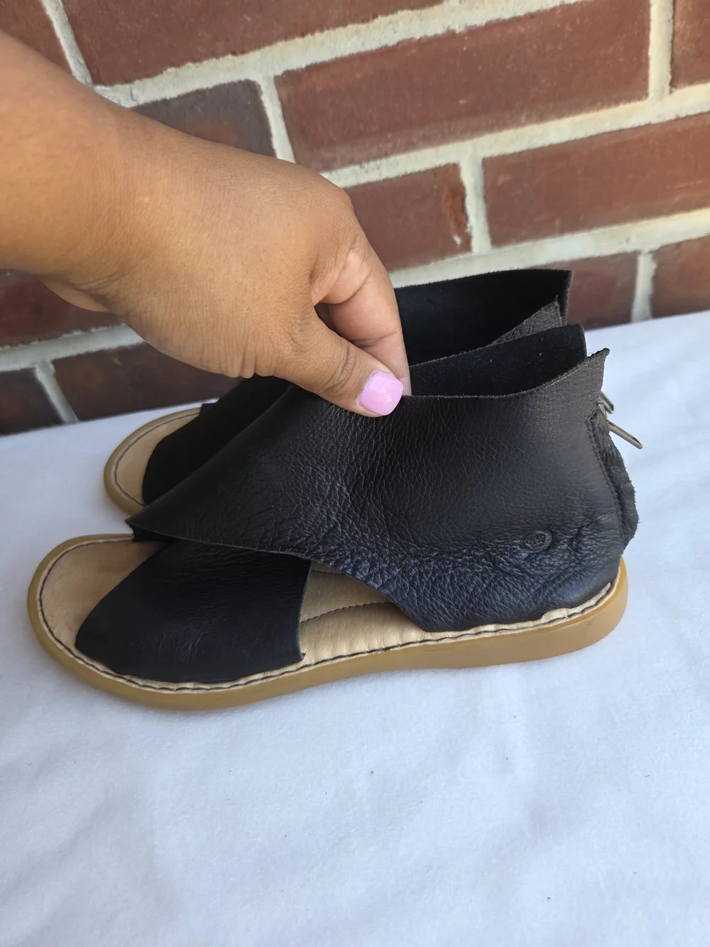 Børn Iwa Black Leather Back Zip Comfort Sandals Women’s Size 8 M